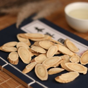 Premium Astragalus Herbal Slices – Natural, High-Quality Raw Material for Health Supplements and Medicinal Use
