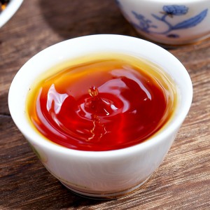 Premium Osmanthus Black Oolong Tea – Custom Herbal Blend for Global Supermarkets, Tea Houses & Wellness Factories