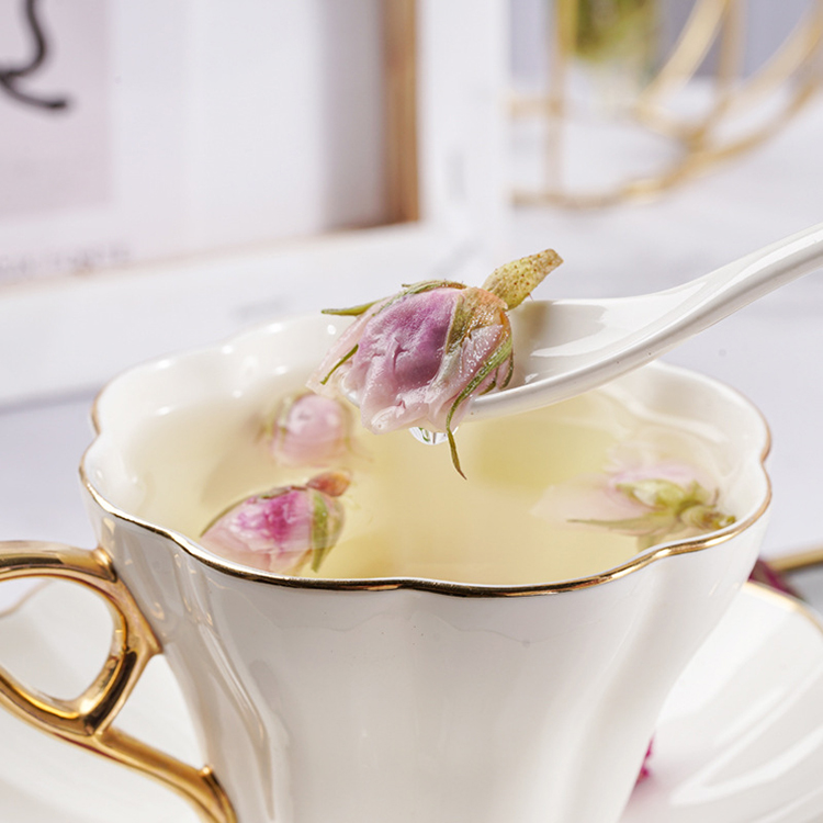 rose tea
